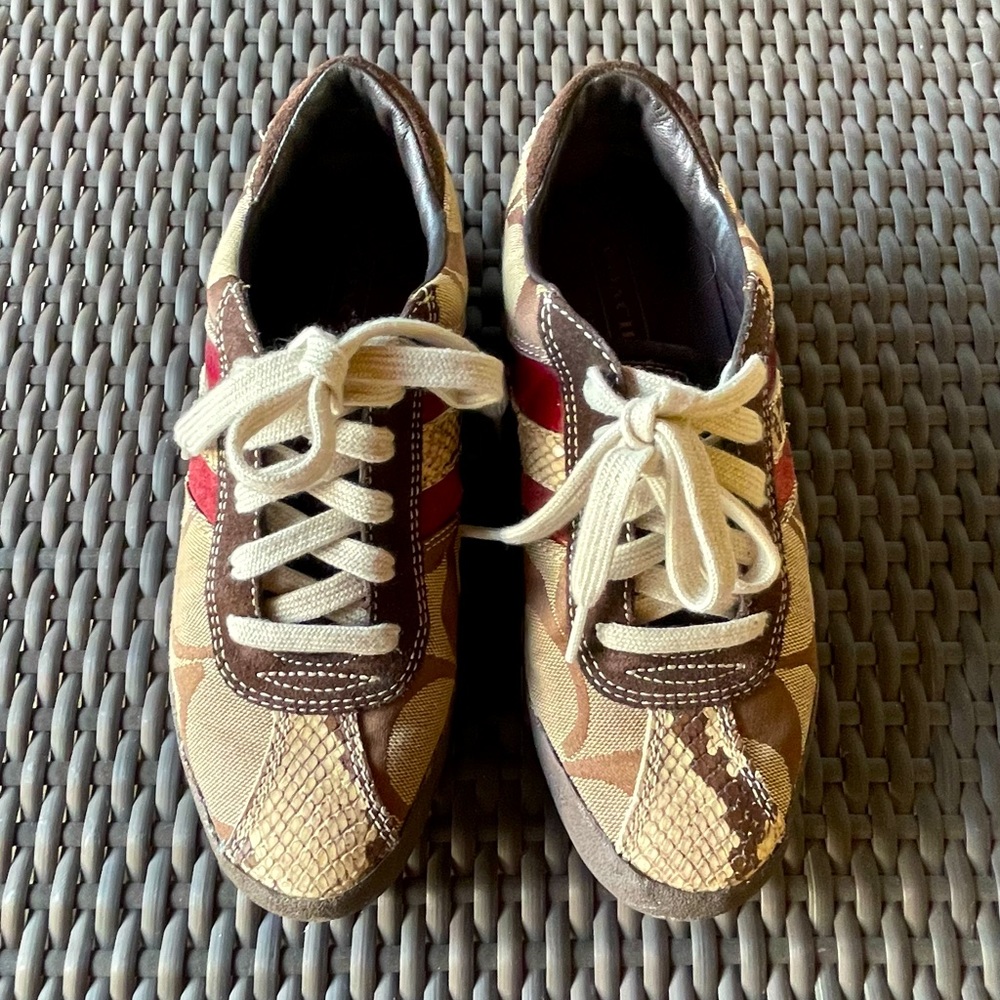 Coach women’s size 7 sneakers
